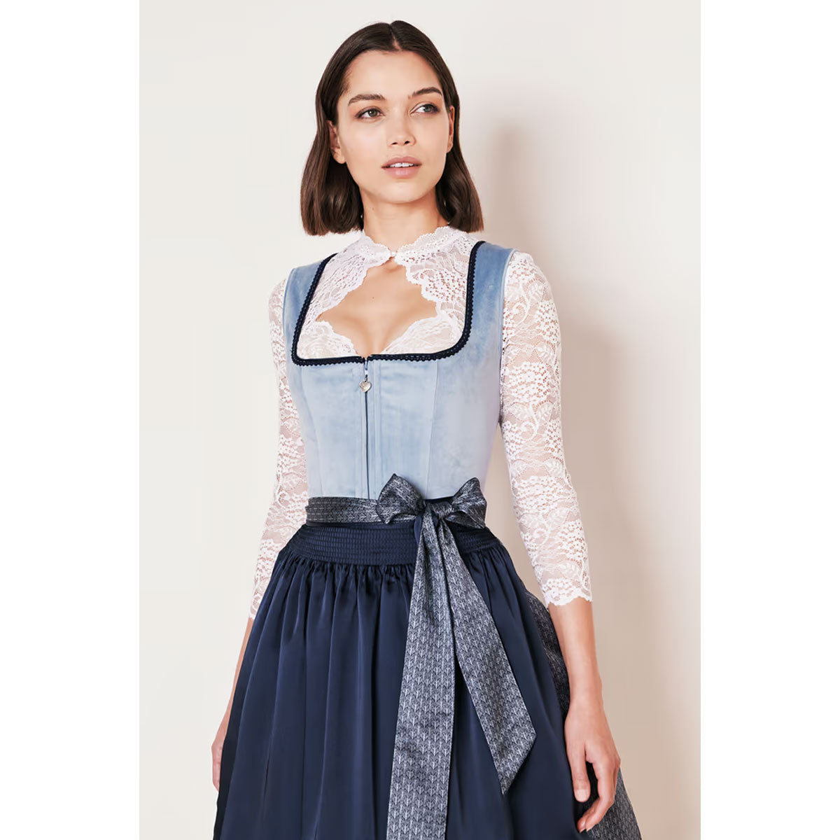 Krüger Dirndl Dena Blau/Hellblau Samt 60cm - Datschi Trachten