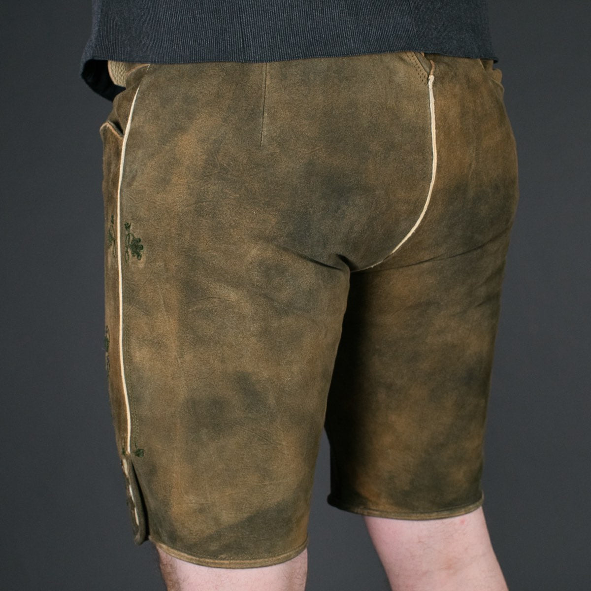 Datschi Trachten Lederhose Simmerl Braun Grün - Datschi Trachten