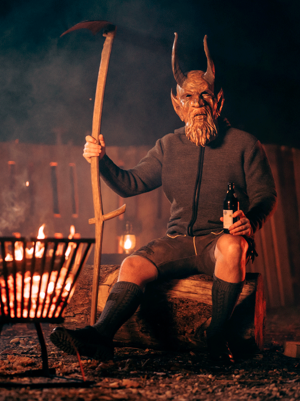 Himmel Arsch und Zwirn Lederhosen Krampus Maske