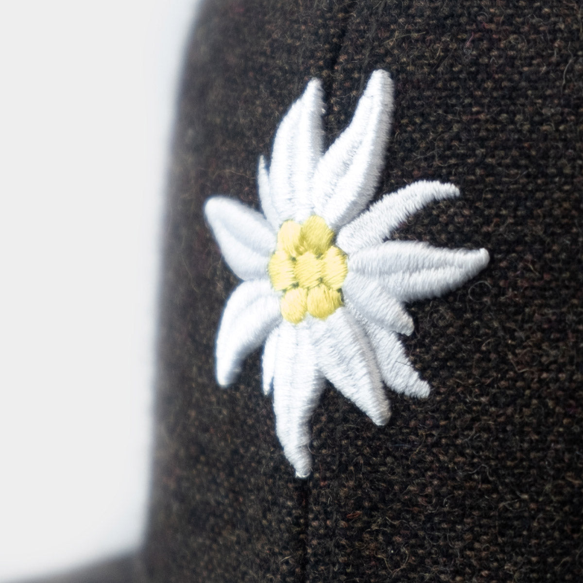 Bavarian Caps Edelweiß Flanell Dunkelbraun - Datschi Trachten