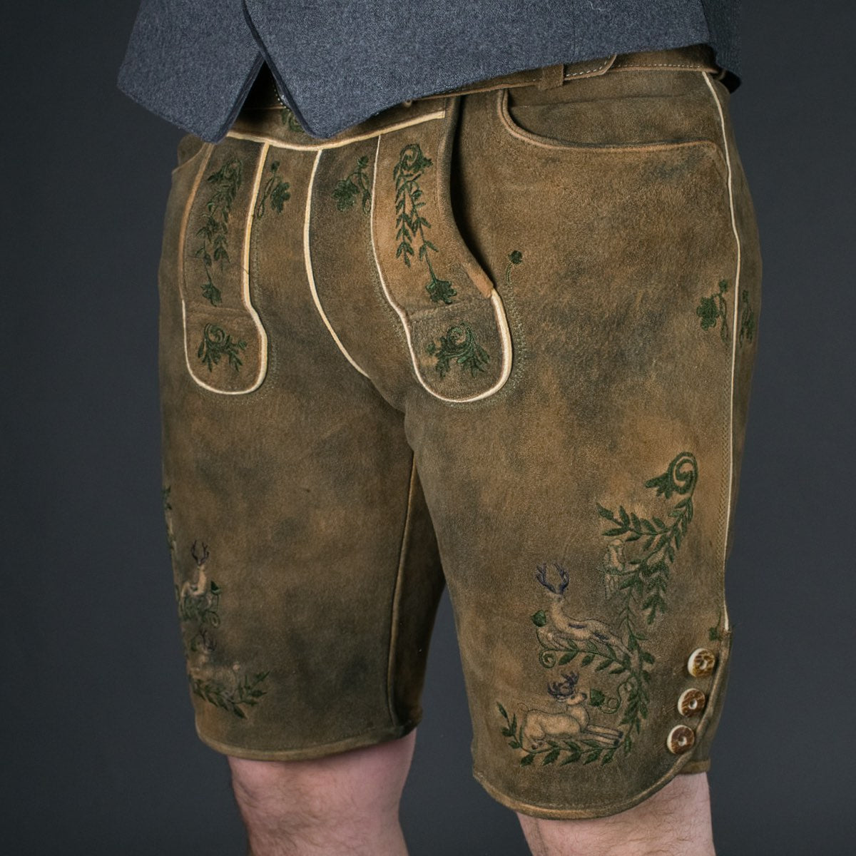 Datschi Trachten Lederhose Simmerl Braun Grün - Datschi Trachten