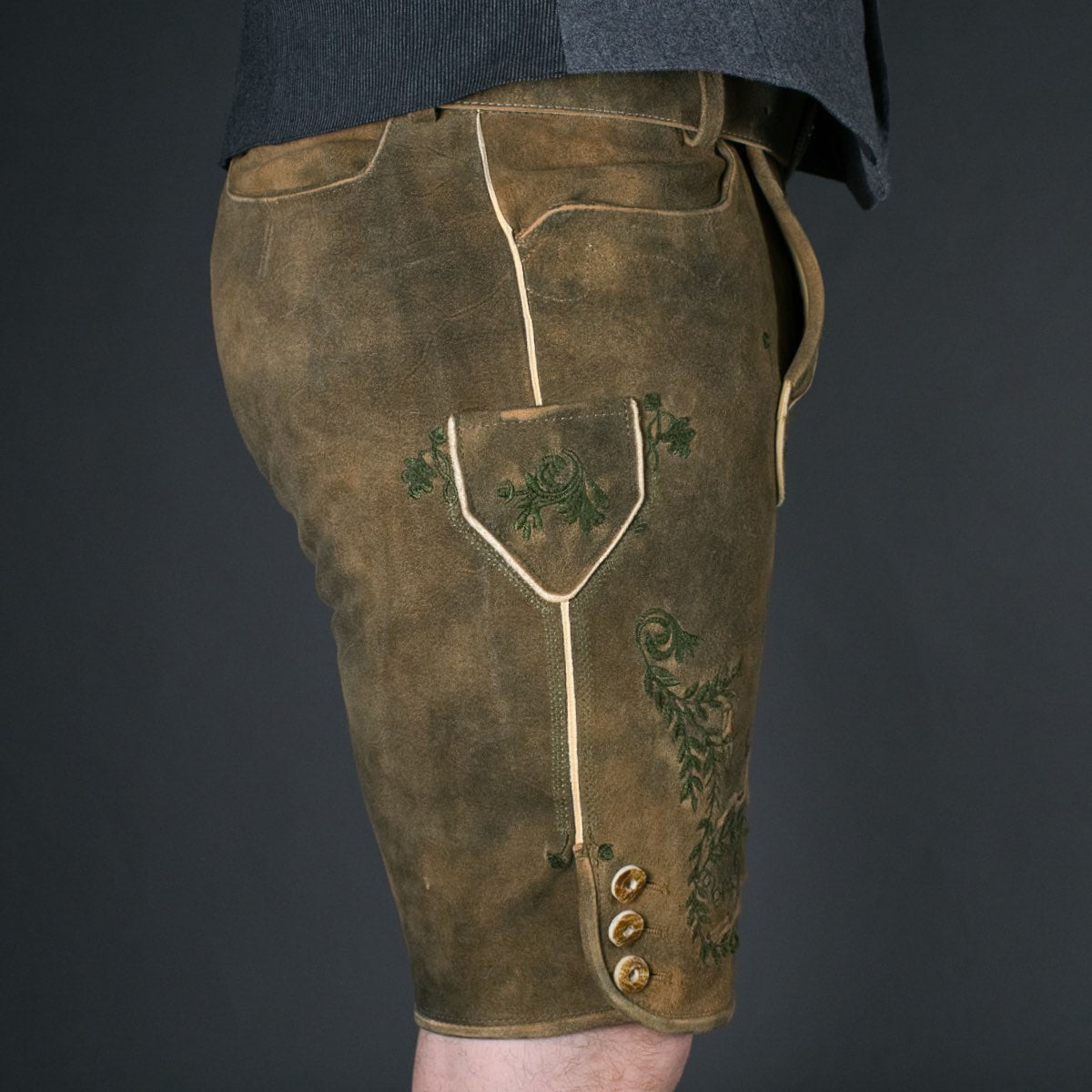 Datschi Trachten Lederhose Simmerl Braun Grün - Datschi Trachten